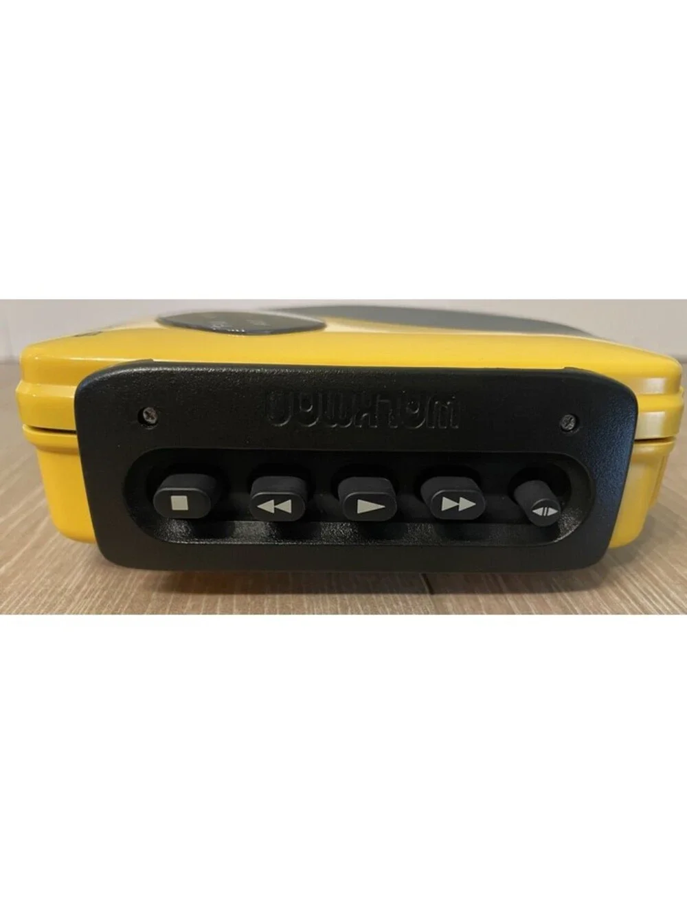 Vintage Sony Walkman Sports WM-SFX30 Yellow Gray Cassette Player FM AM Radio